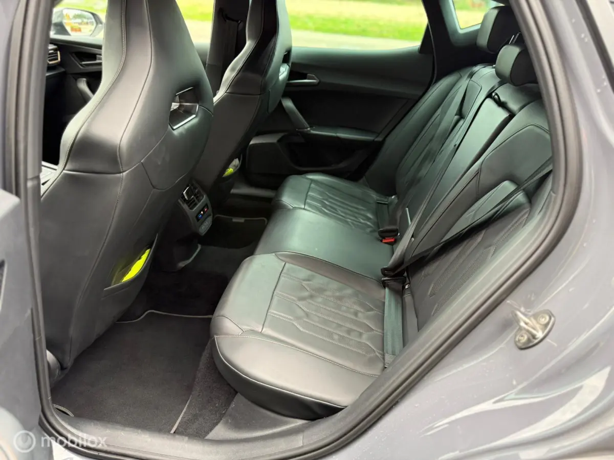 1.4 e-Hybrid Performance Leder APK DEALERONDER