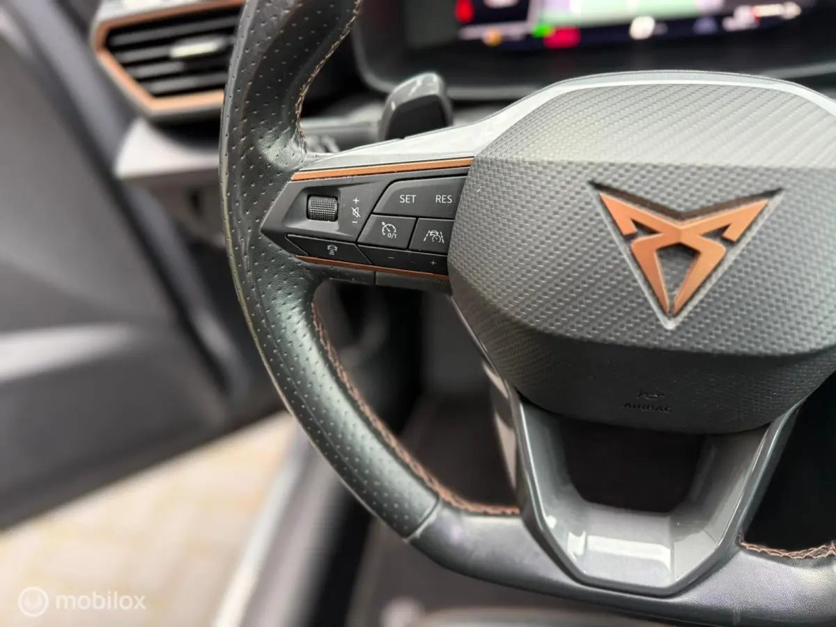 1.4 e-Hybrid Performance Leder APK DEALERONDER