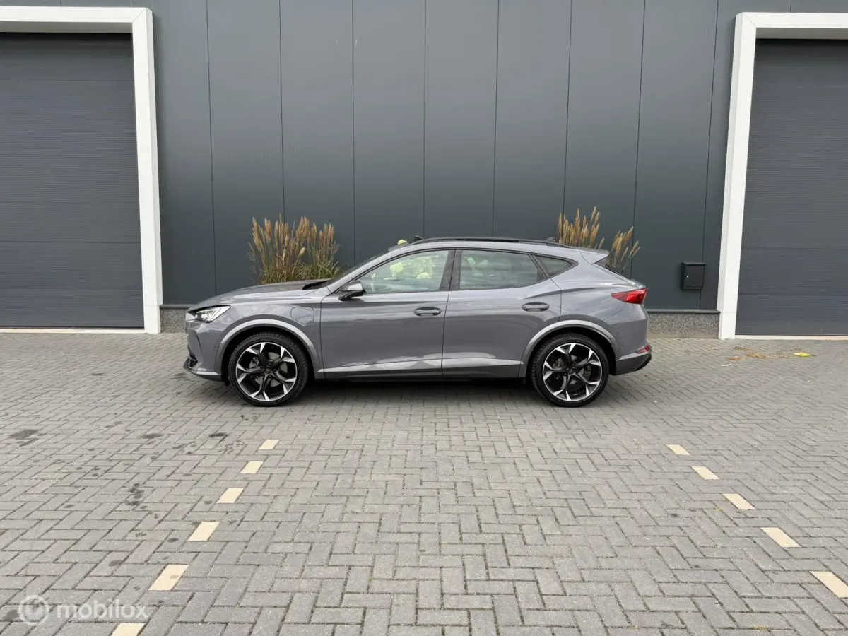 1.4 e-Hybrid Performance Leder APK DEALERONDER