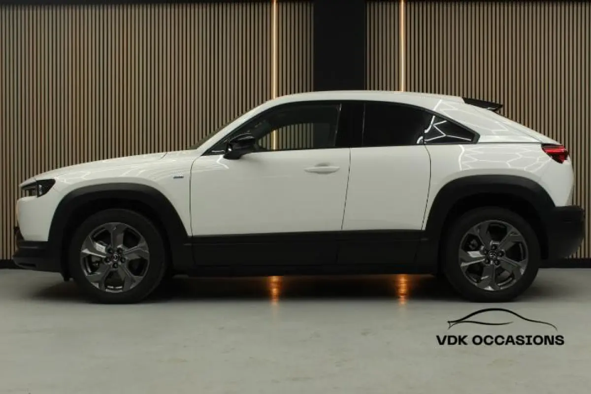 e-SkyActiv EV 145 Exclusive-line 36 kWh|HUD|MEM