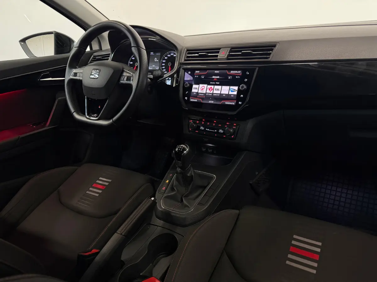 1.0 TSI FR Cruise Led Sfeer Keyless18 inch