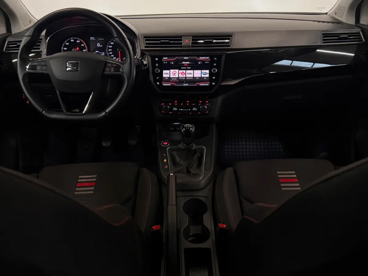 1.0 TSI FR Cruise Led Sfeer Keyless18 inch