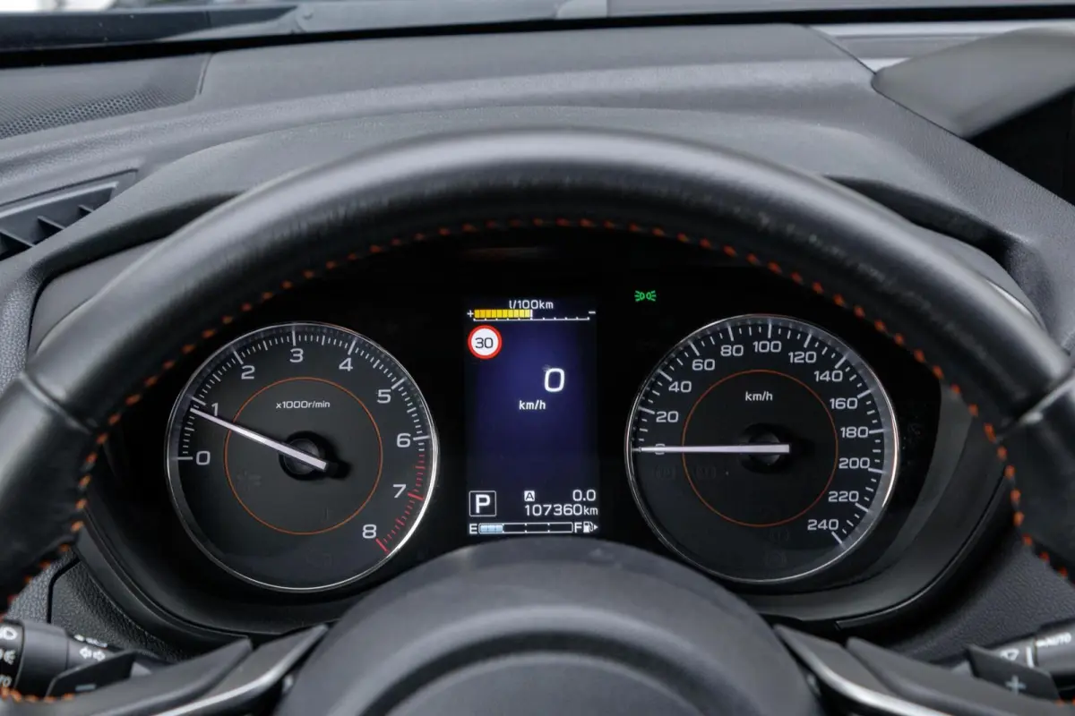 2.0i CVT Premium | Eyesight | Trekhaak | Navigatie | Lederen bekleding |