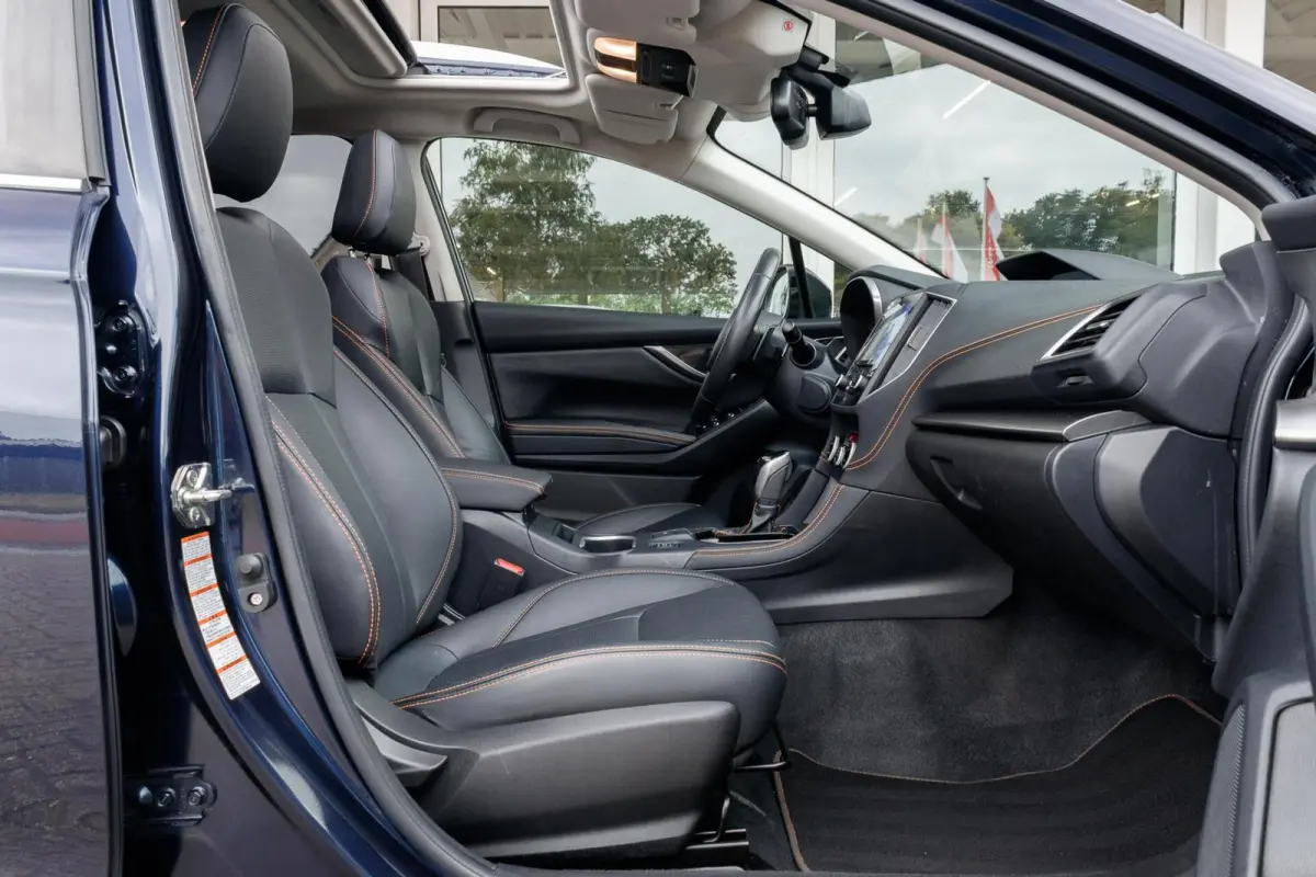 2.0i CVT Premium | Eyesight | Trekhaak | Navigatie | Lederen bekleding |