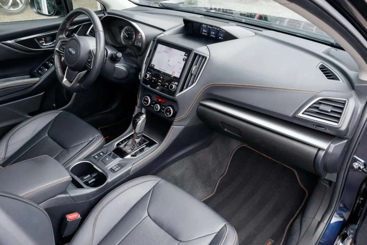 2.0i CVT Premium | Eyesight | Trekhaak | Navigatie | Lederen bekleding |