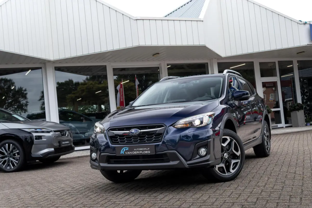 2.0i CVT Premium | Eyesight | Trekhaak | Navigatie | Lederen bekleding |