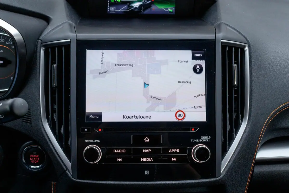 2.0i CVT Premium | Eyesight | Trekhaak | Navigatie | Lederen bekleding |
