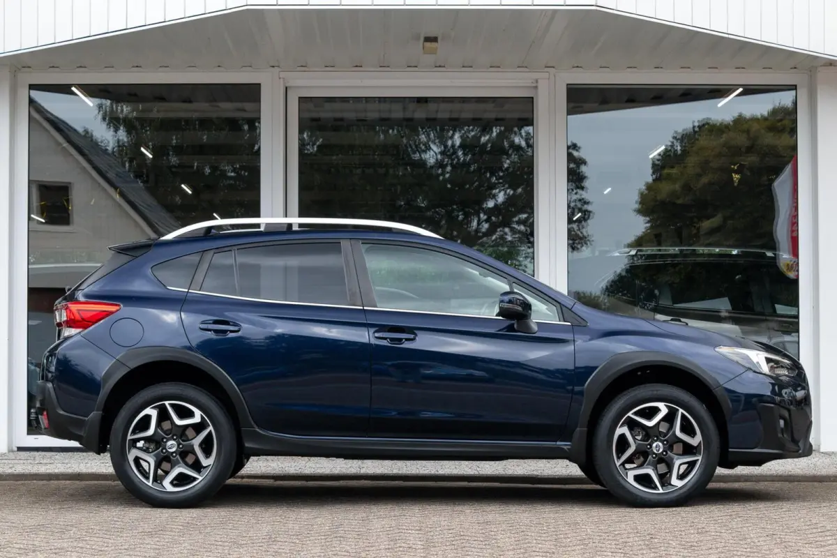 2.0i CVT Premium | Eyesight | Trekhaak | Navigatie | Lederen bekleding |