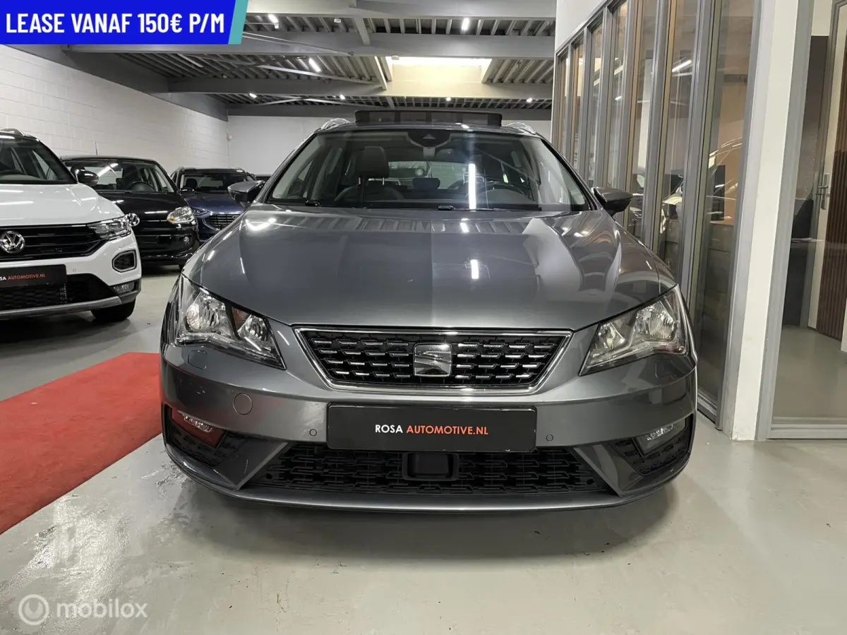 1.4 EcoTSI Xcellence DSG PANORAMA NAVI LEER CARPLAY