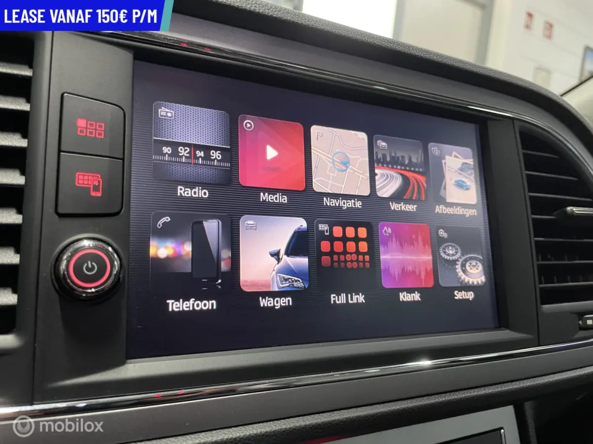 1.4 EcoTSI Xcellence DSG PANORAMA NAVI LEER CARPLAY