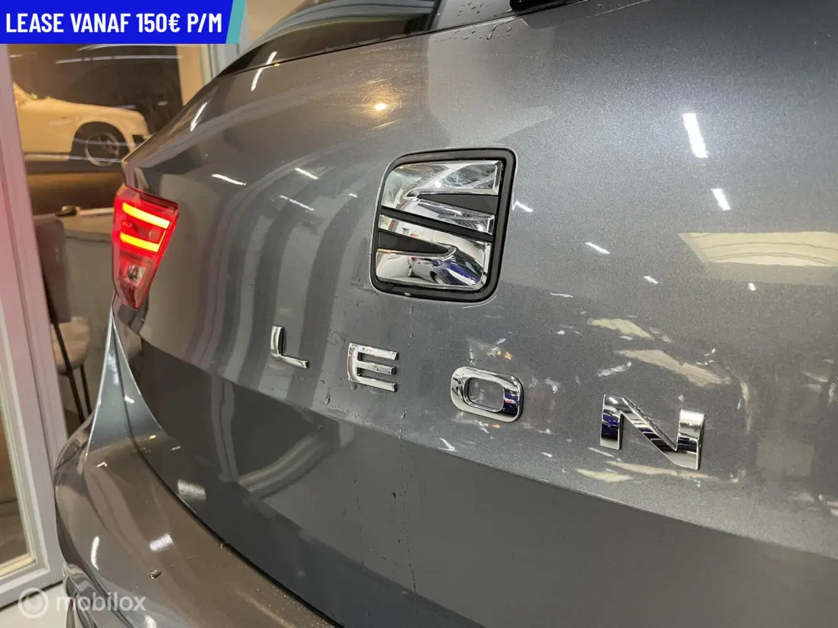1.4 EcoTSI Xcellence DSG PANORAMA NAVI LEER CARPLAY