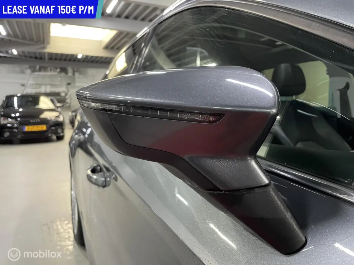 1.4 EcoTSI Xcellence DSG PANORAMA NAVI LEER CARPLAY
