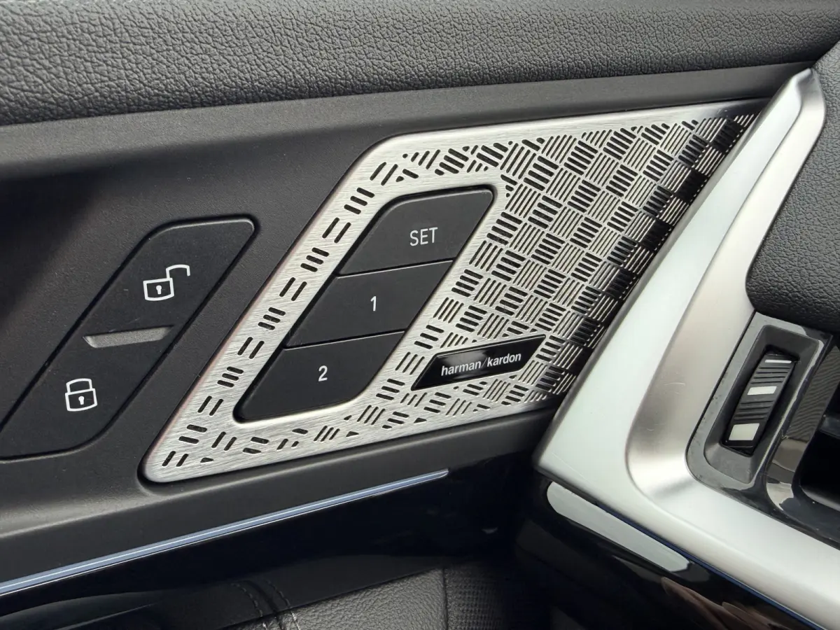 218i Luxury Line Achteruitrijcamera Trekhaak Carplay