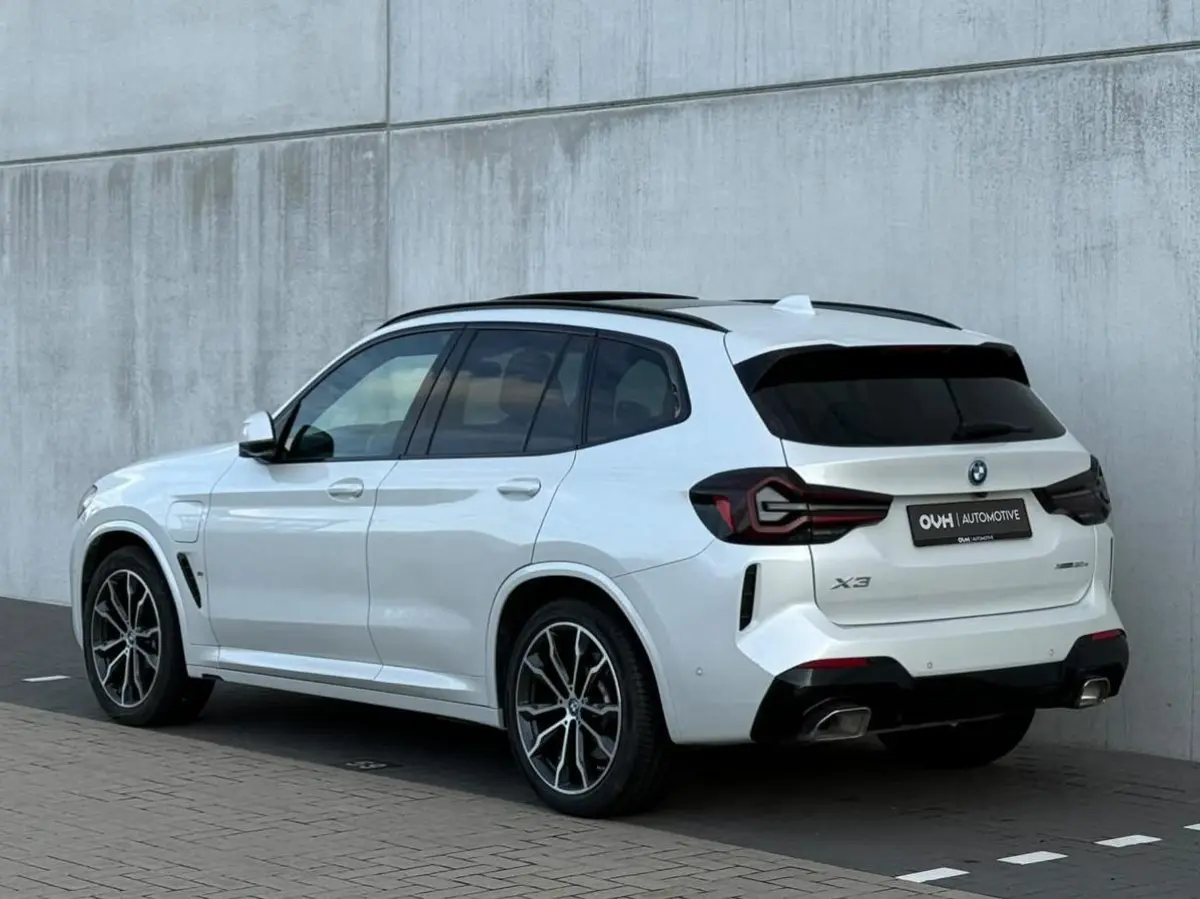 xDrive30e M-Sport | Pano | HUD | ACC | Leder | memory | Harman Kardon