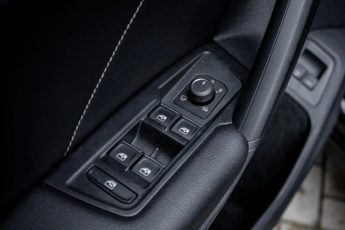 1.4 TSI eHybrid R-Line | PANO | IQ-LIGHT | ADAPTIVE | 245PK