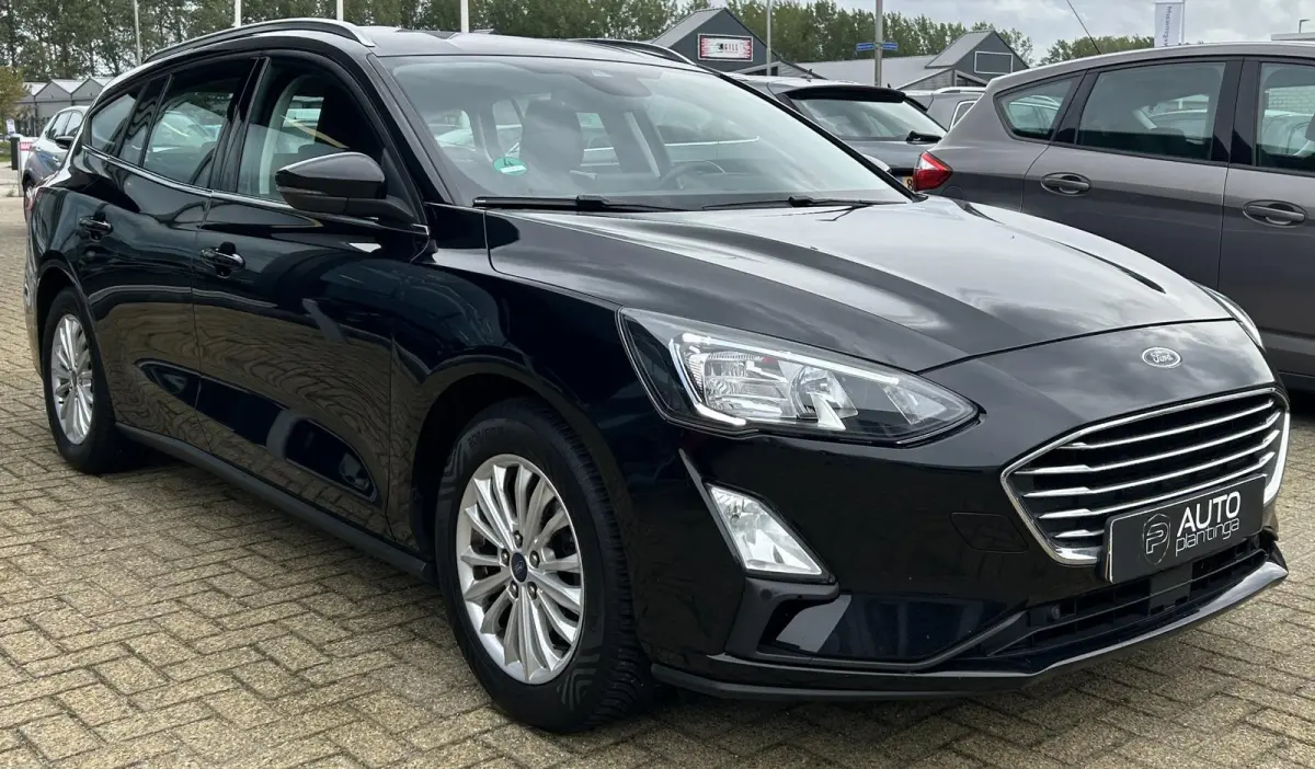 1.0 EcoBoost Titanium Business 125PK | 2e Eigenaar | NL AUTO | NAP | Dealeronderhouden | Elektrische Trekhaak | Parkeersensoren | Carplay | Navigatie | Cruise Control | Navigatie |