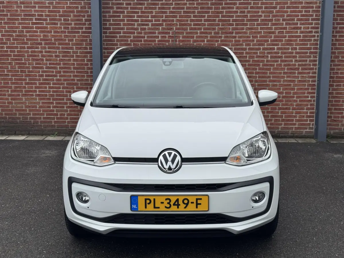Up! 1.0 BMT high up! | Panoramadak | Parkeersensoren | LM-velgen | Cruise Control | All Season banden |