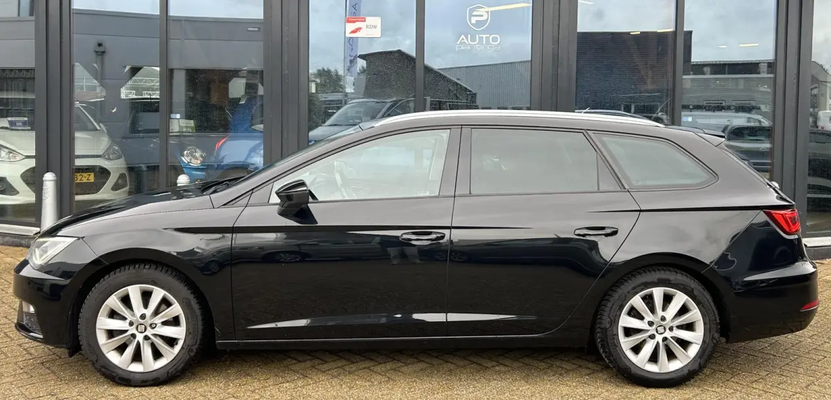 1.0 EcoTSI Style Business Intense 116PK | AUTOMAAT | NL AUTO | NAP | Trekhaak | Led Koplampen | Sport Stoelen | Alcatara Bekleding | Apple Carplay/Android Auto | Navigatie | Apple Carplay | 