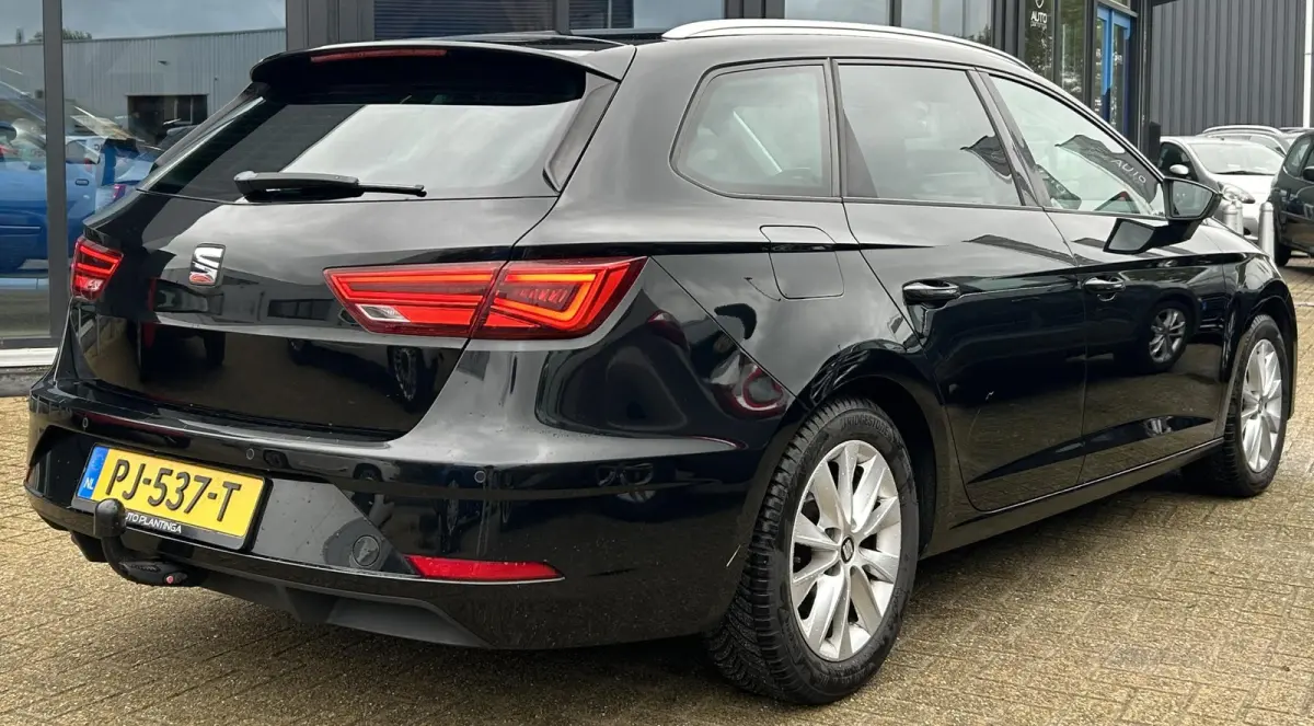 1.0 EcoTSI Style Business Intense 116PK | AUTOMAAT | NL AUTO | NAP | Trekhaak | Led Koplampen | Sport Stoelen | Alcatara Bekleding | Apple Carplay/Android Auto | Navigatie | Apple Carplay | 