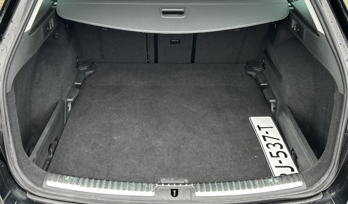 1.0 EcoTSI Style Business Intense 116PK | AUTOMAAT | NL AUTO | NAP | Trekhaak | Led Koplampen | Sport Stoelen | Alcatara Bekleding | Apple Carplay/Android Auto | Navigatie | Apple Carplay | 