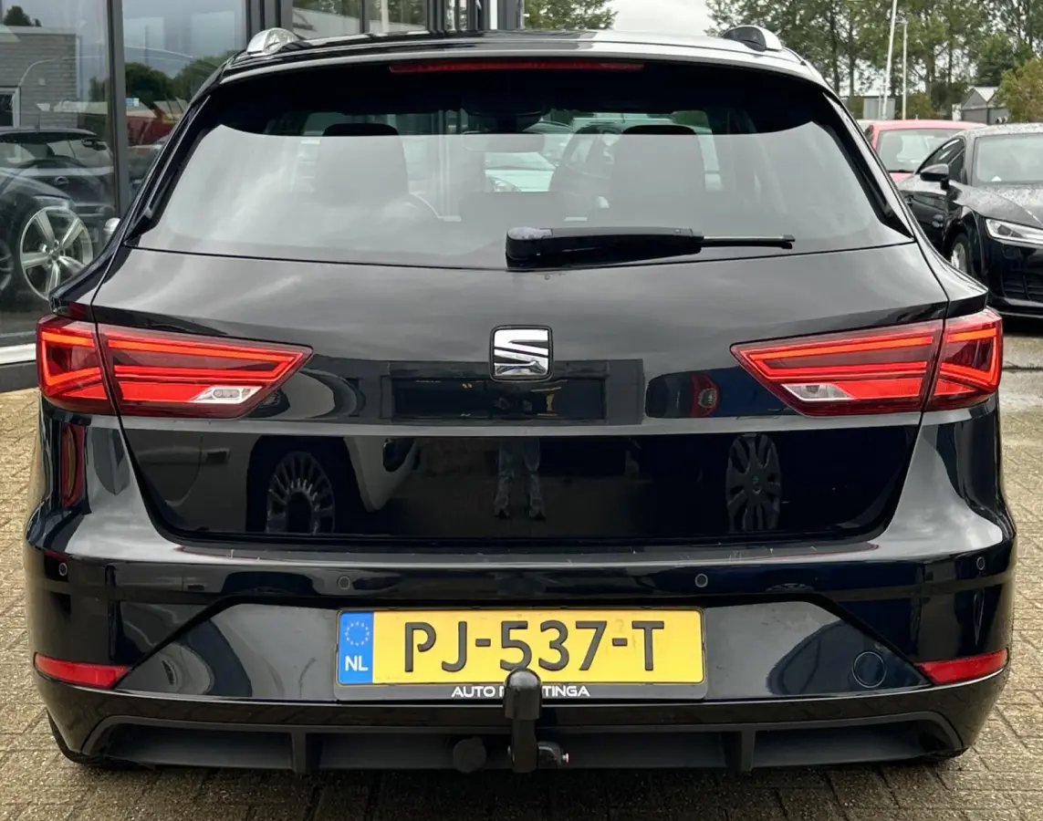 1.0 EcoTSI Style Business Intense 116PK | AUTOMAAT | NL AUTO | NAP | Trekhaak | Led Koplampen | Sport Stoelen | Alcatara Bekleding | Apple Carplay/Android Auto | Navigatie | Apple Carplay | 