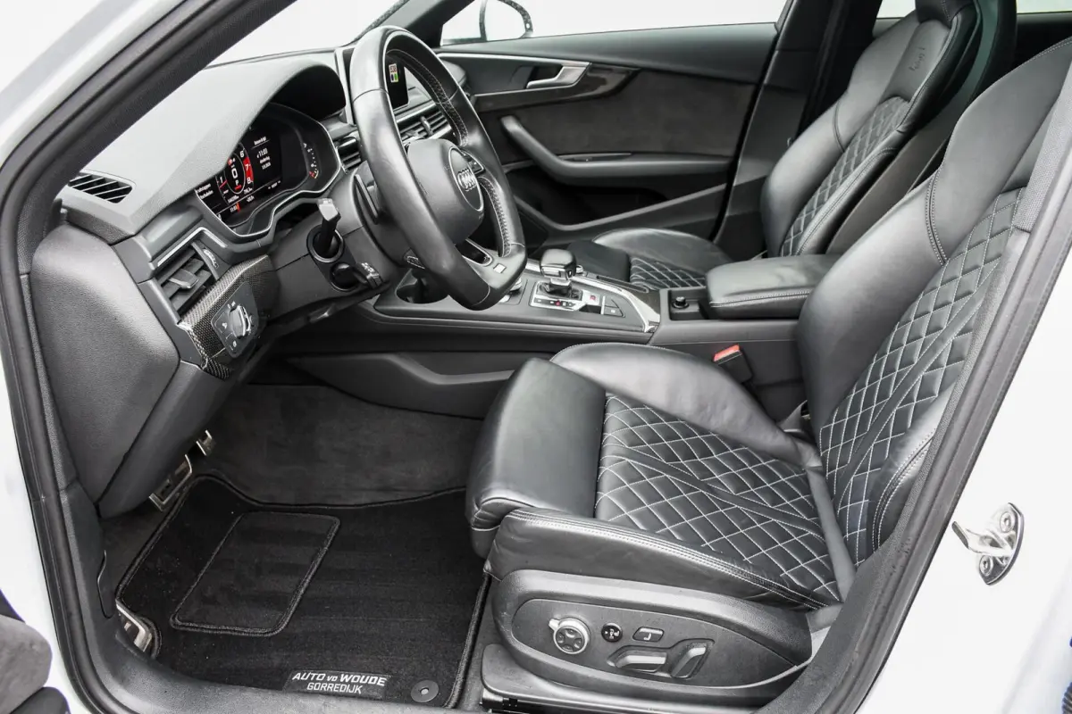 3.0 TFSI Quattro Pro Line Plus Panoramadak RS stoelen