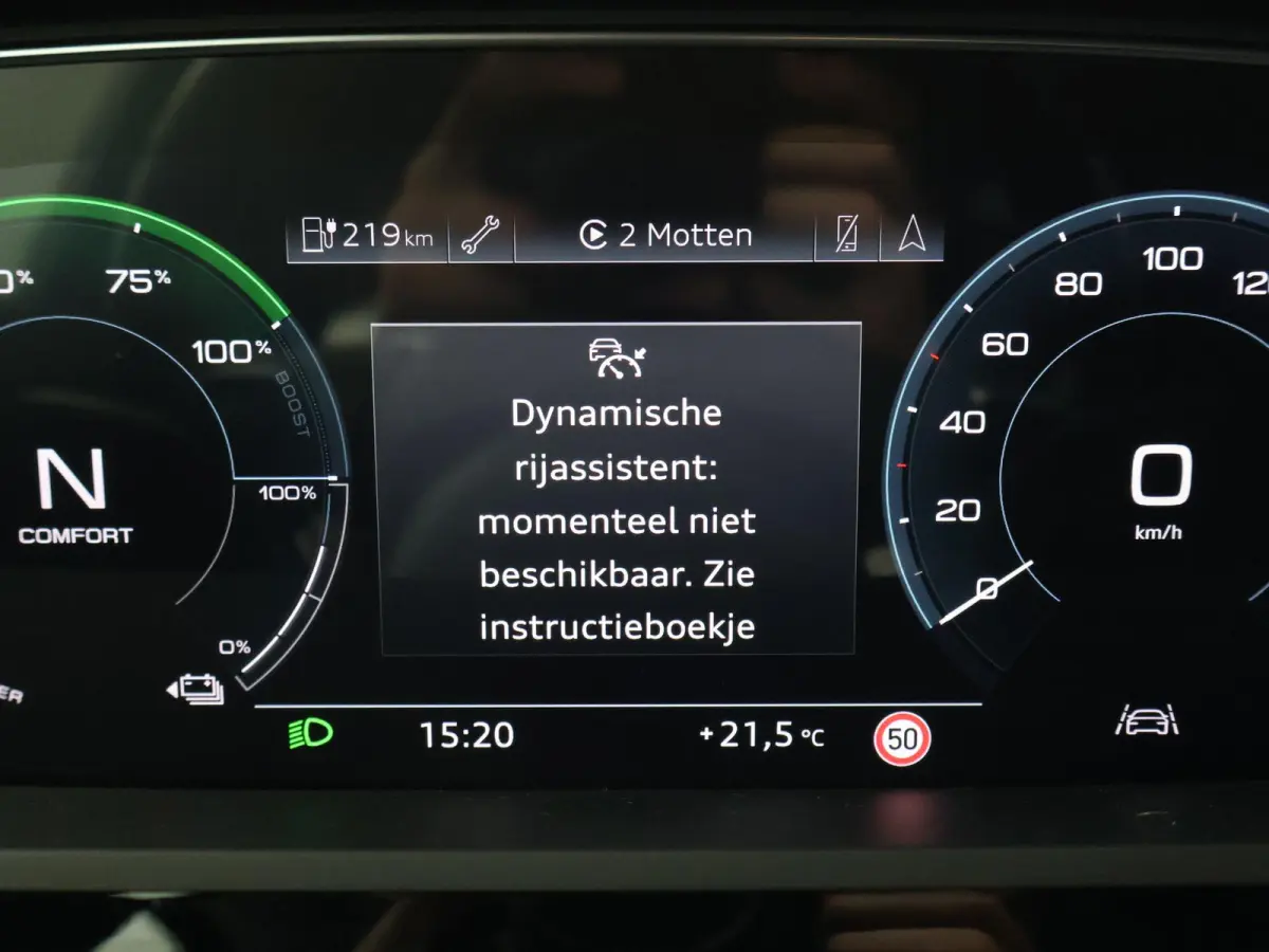 55 95 KWH 408 PK + 21 INCH | LEDER | ADAPTIVE CRUISE | LUCHTVERING | CARPLAY | CAMERA