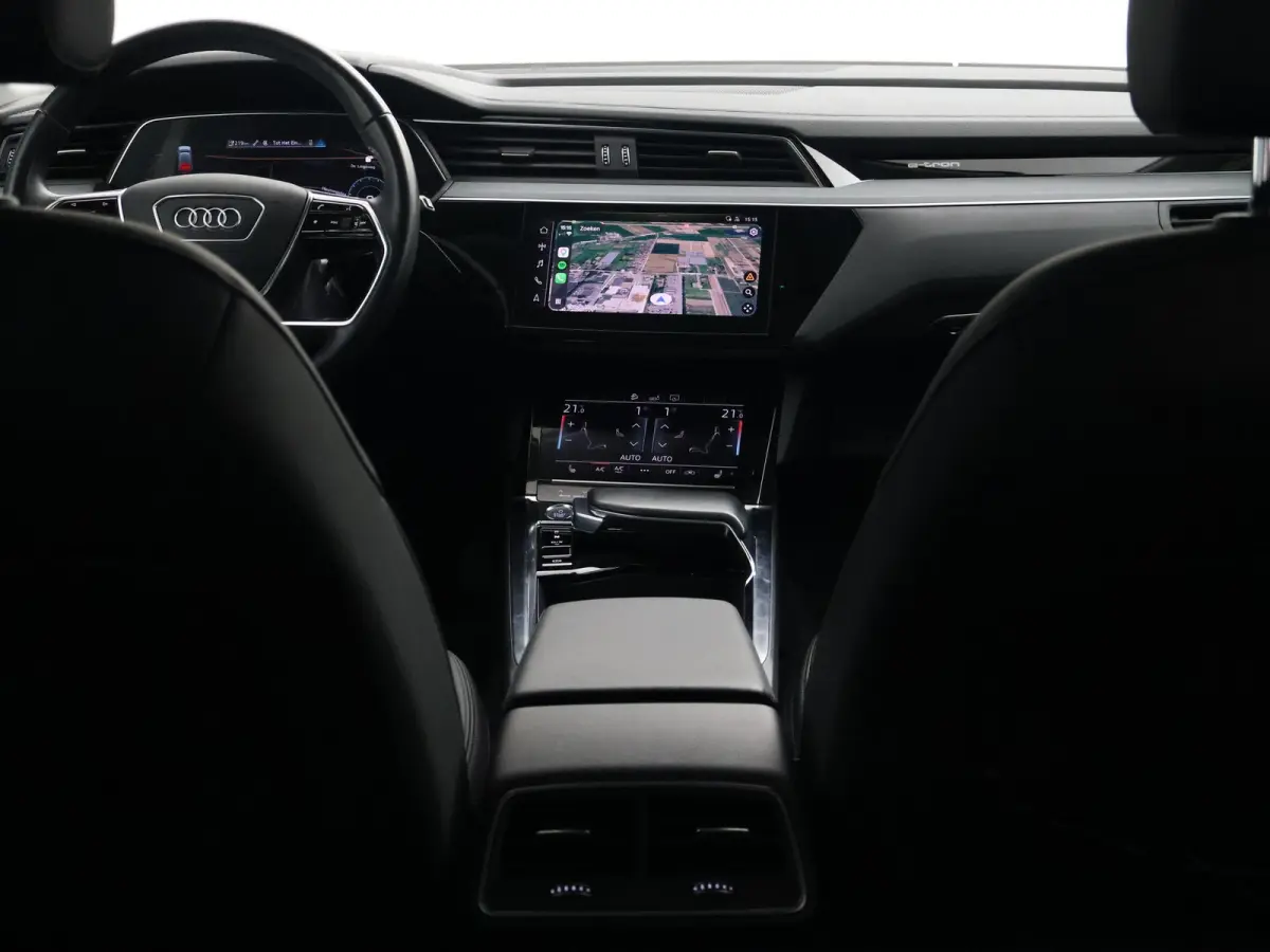 55 95 KWH 408 PK + 21 INCH | LEDER | ADAPTIVE CRUISE | LUCHTVERING | CARPLAY | CAMERA