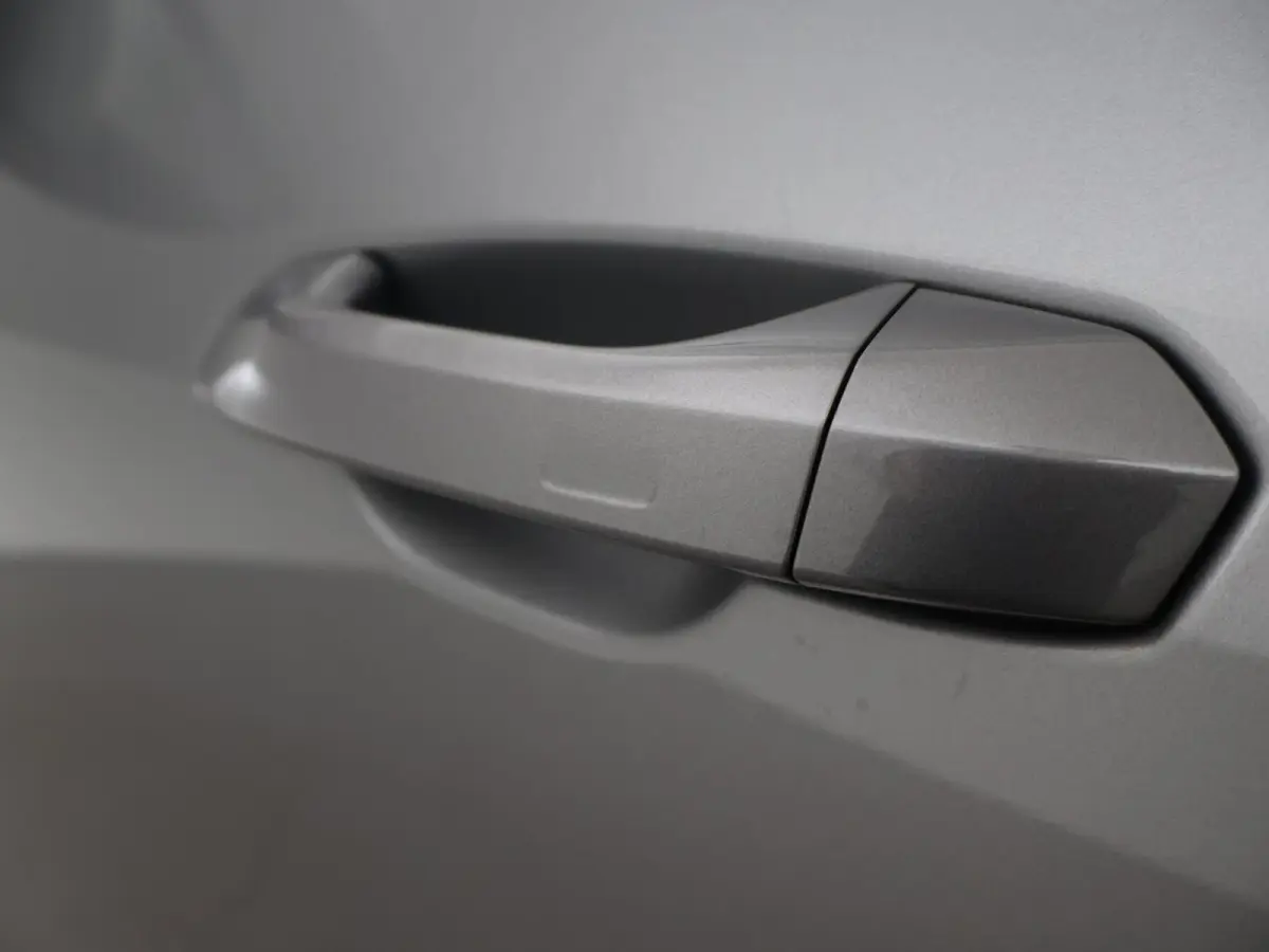 55 95 KWH 408 PK + 21 INCH | LEDER | ADAPTIVE CRUISE | LUCHTVERING | CARPLAY | CAMERA