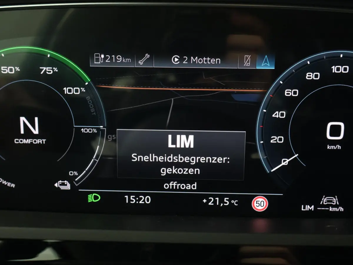 55 95 KWH 408 PK + 21 INCH | LEDER | ADAPTIVE CRUISE | LUCHTVERING | CARPLAY | CAMERA