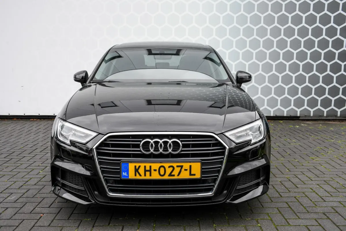 1.0 TFSI Design Pro Line Plus