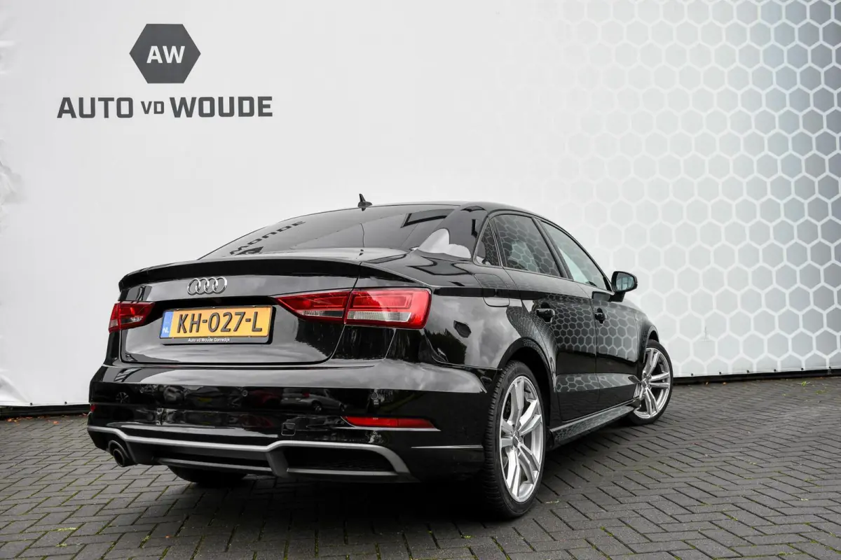 1.0 TFSI Design Pro Line Plus