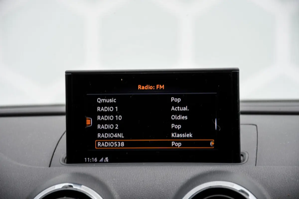 1.0 TFSI Design Pro Line Plus