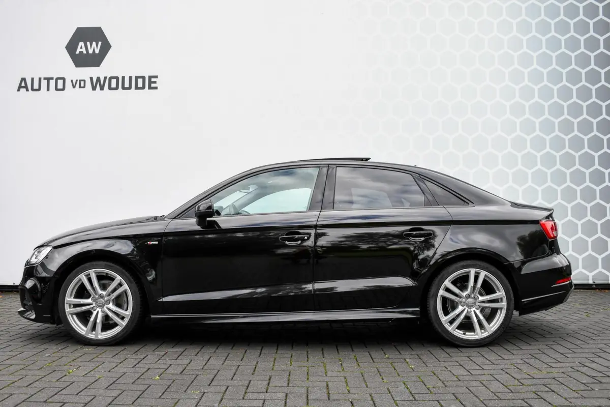 1.0 TFSI Design Pro Line Plus