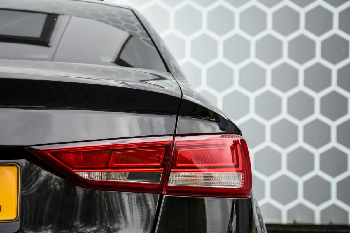 1.0 TFSI Design Pro Line Plus