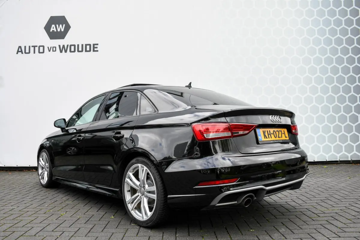 1.0 TFSI Design Pro Line Plus