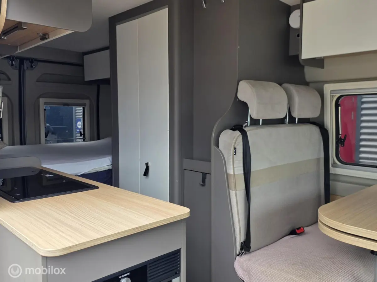 camper LMC 2.2 BlueHDi 120
