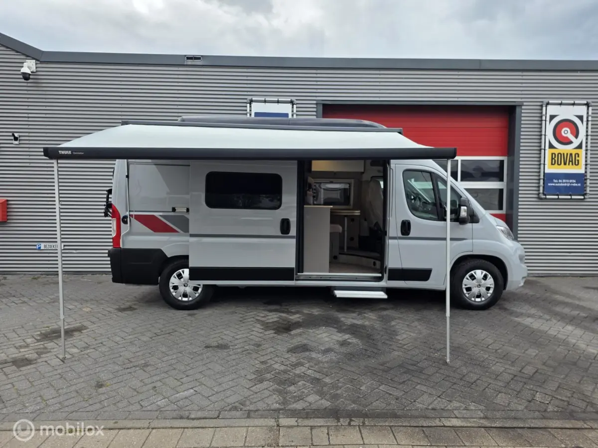 camper LMC 2.2 BlueHDi 120