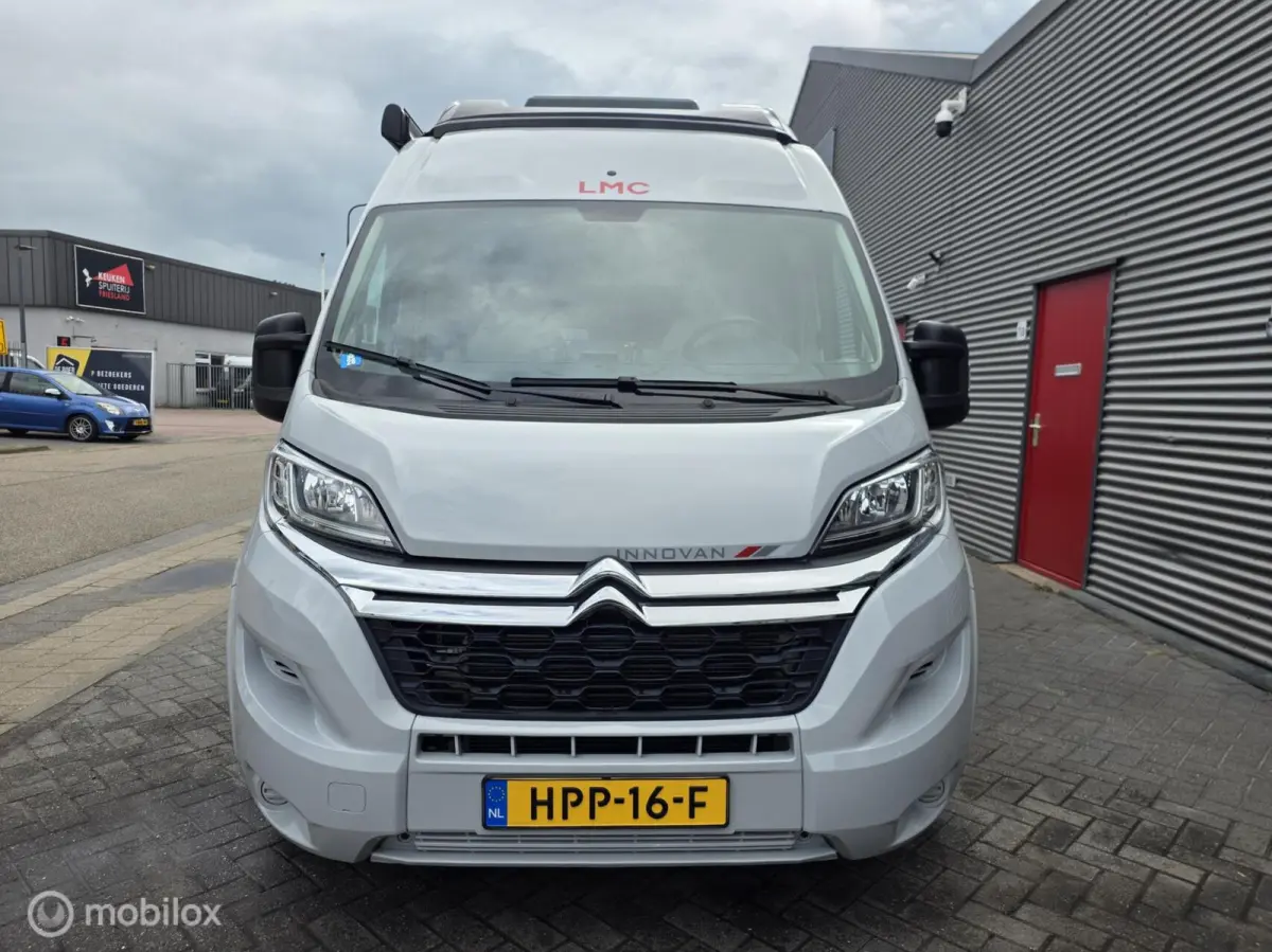 camper LMC 2.2 BlueHDi 120