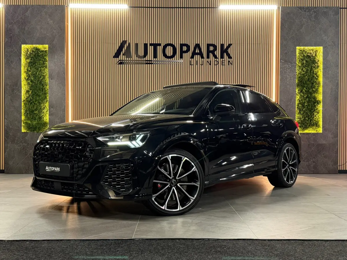 RSQ3 TFSI |PANO|B&O|MATRIX|KEYLESS|CAMERA|DEALER ONDERHOUDEN|21INCH|NIGHTPAKKET|SFEERVERLICHTING|TREKHAAK|BOMVOL!