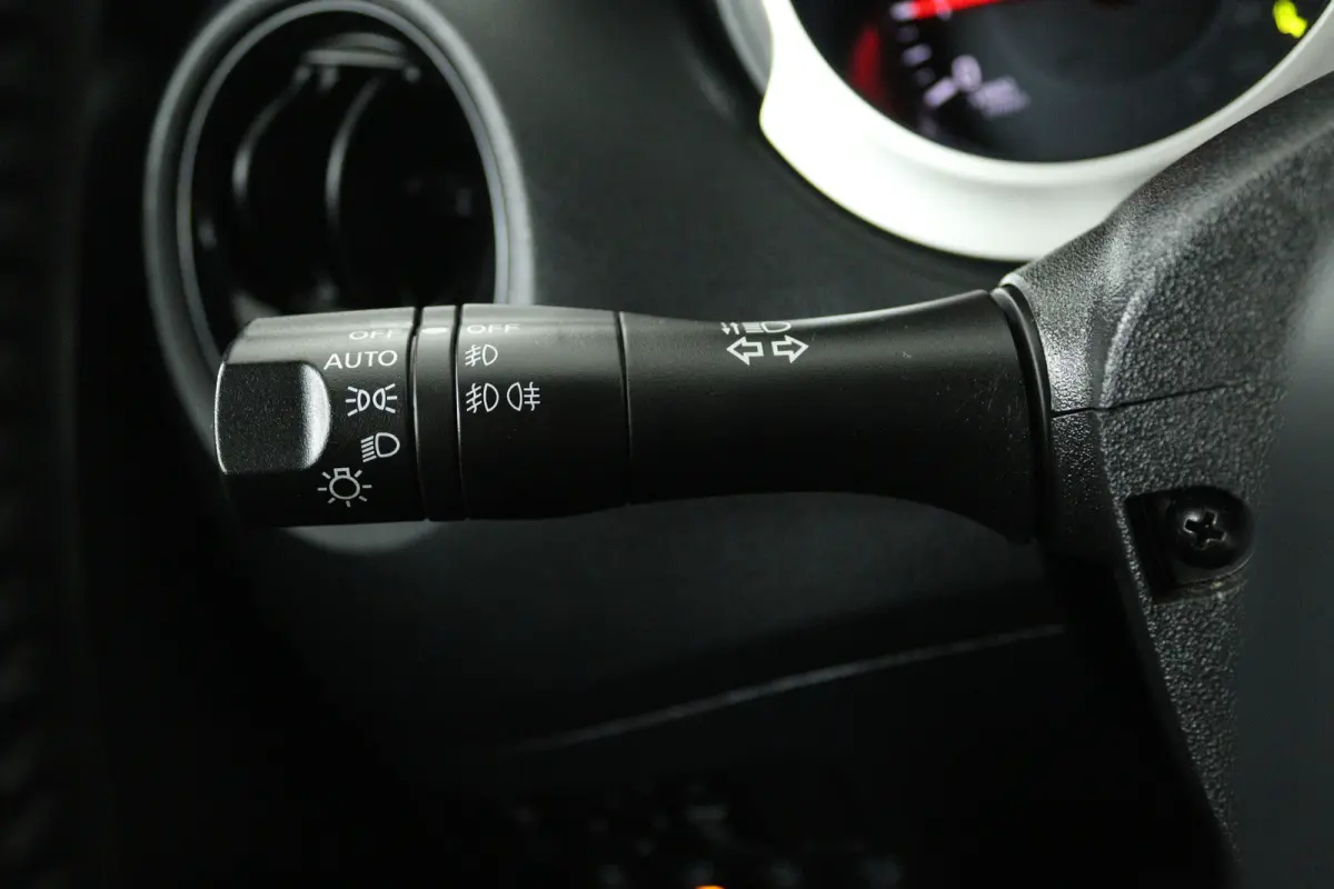 1.2 DIG-T S/S Tekna (NAVIGATIE, CAMERA, STOELVERWARMING, PANORAMADAK, LEDER)
