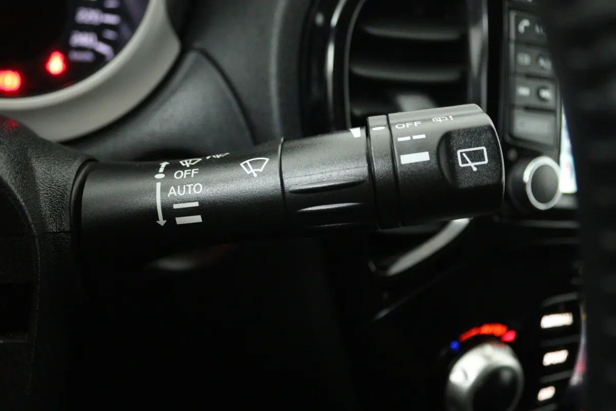 1.2 DIG-T S/S Tekna (NAVIGATIE, CAMERA, STOELVERWARMING, PANORAMADAK, LEDER)