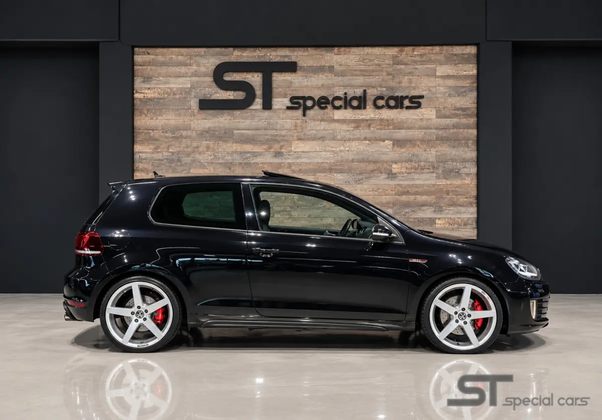 2.0 GTI|1ste Eigenaar|Full|origineel
