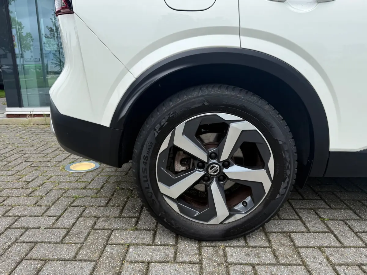 1.3 MHEV Xtronic Premiere Edition - Automaat - Panodak - Navi - Trekhaak - Org.NL