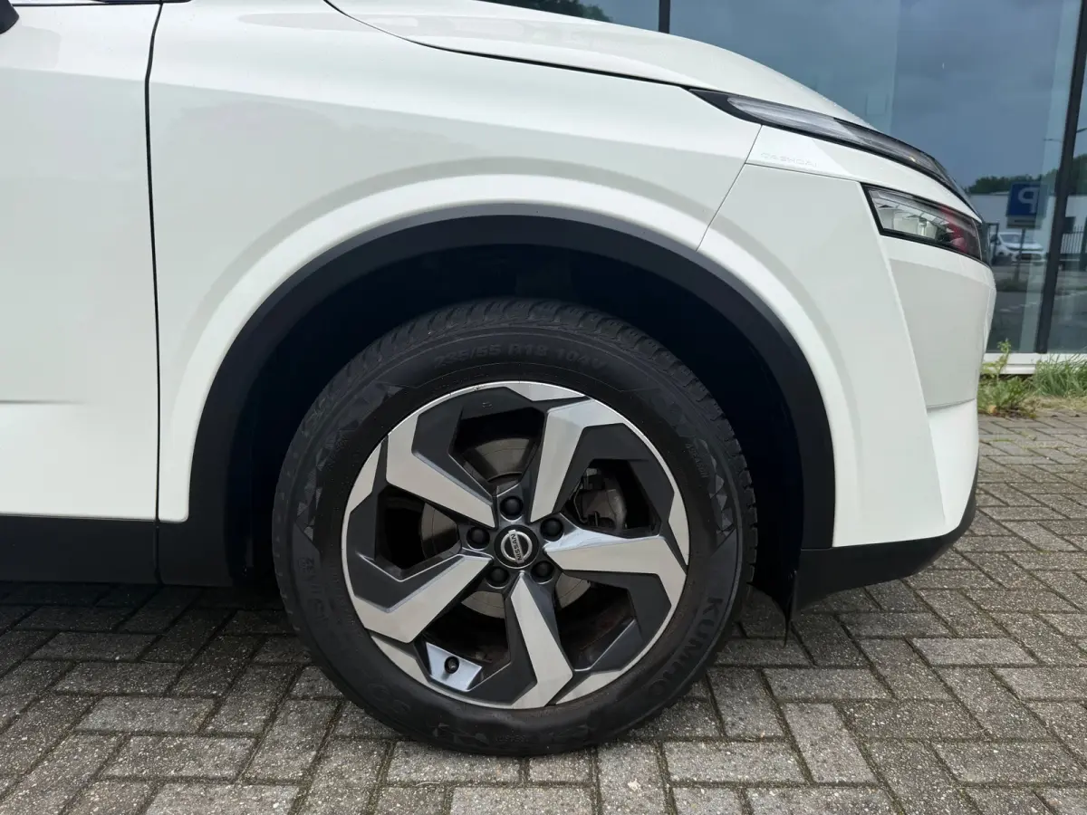 1.3 MHEV Xtronic Premiere Edition - Automaat - Panodak - Navi - Trekhaak - Org.NL