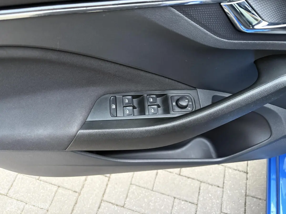 1.0 TSI Active