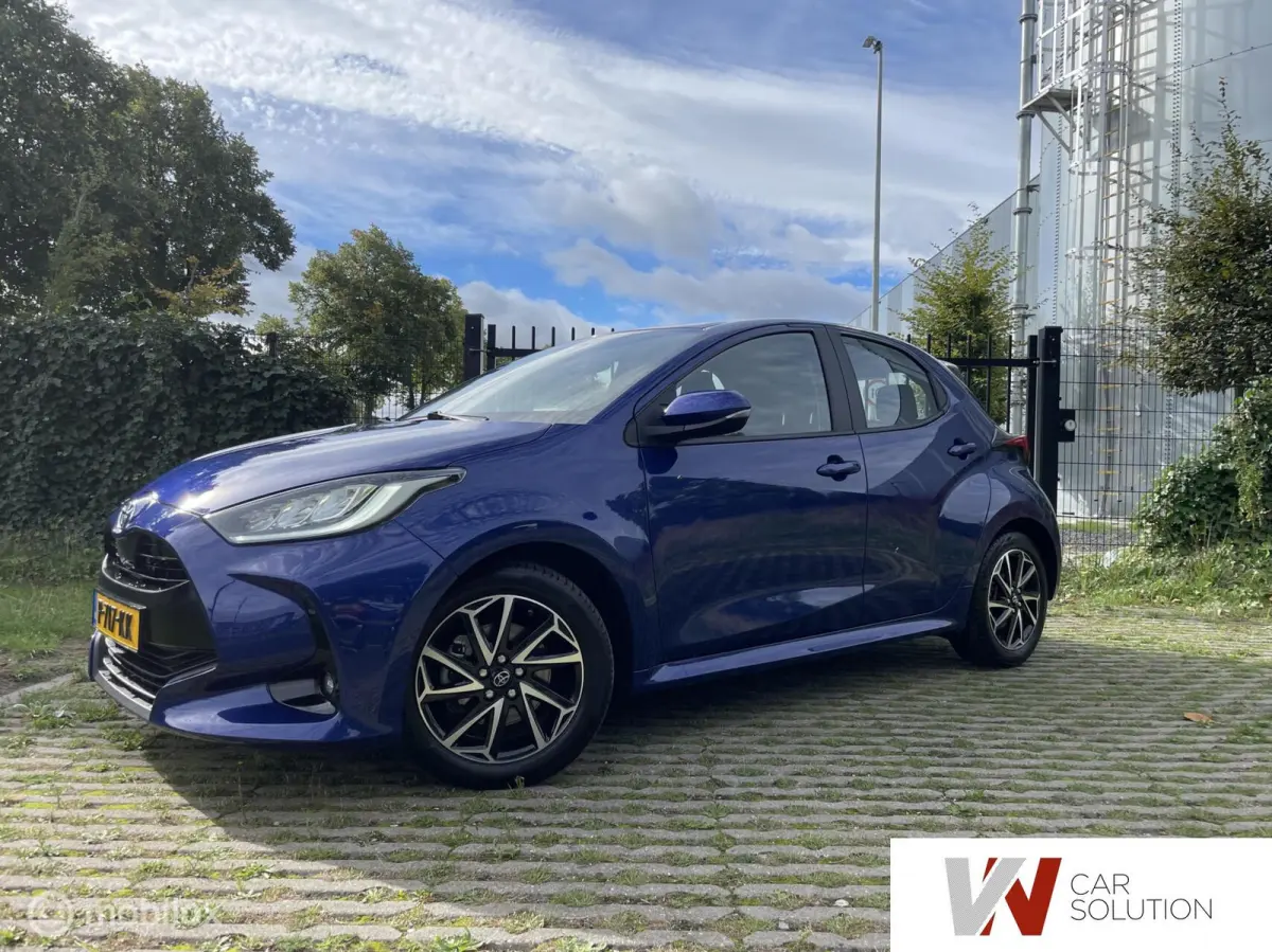 1.5 Hybrid Business Plus NL AUTO 1ste EIG CARPLAY