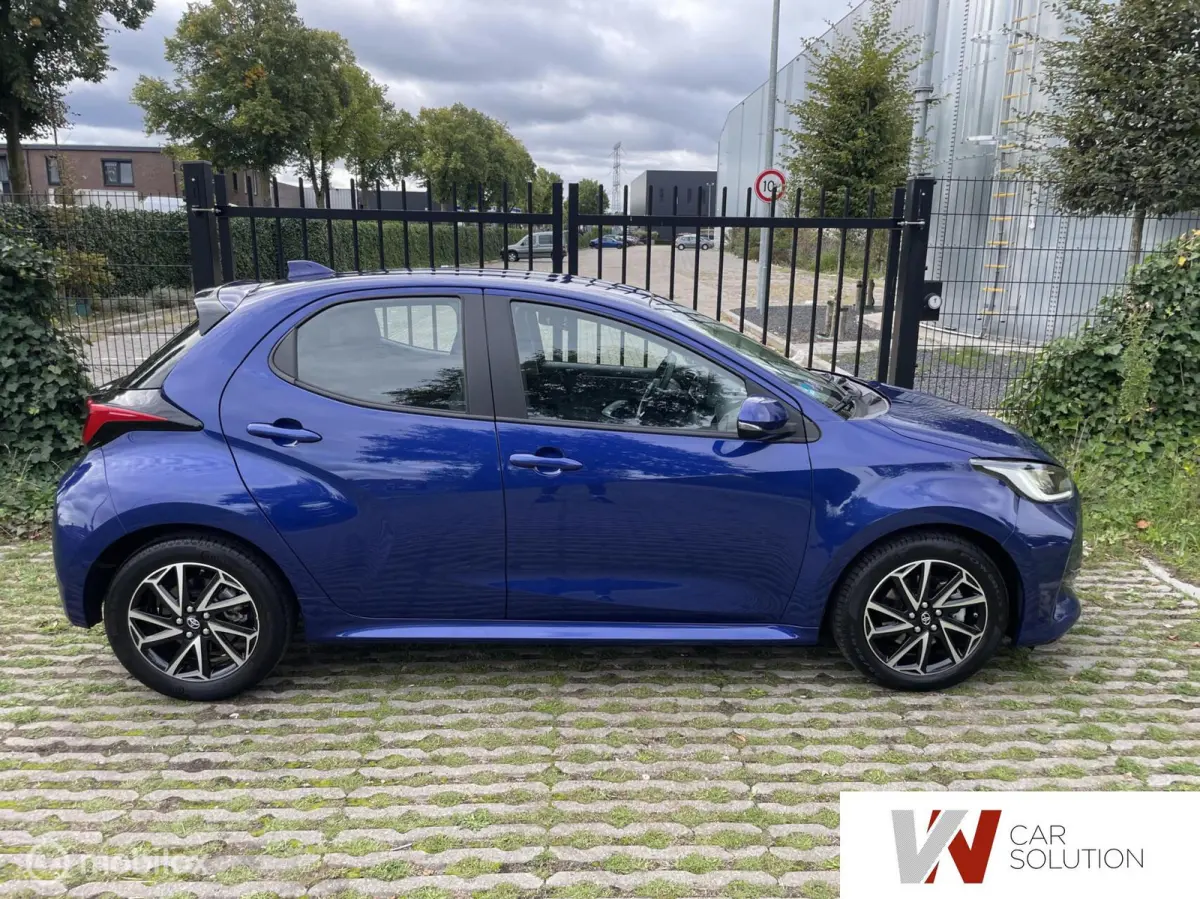 1.5 Hybrid Business Plus NL AUTO 1ste EIG CARPLAY