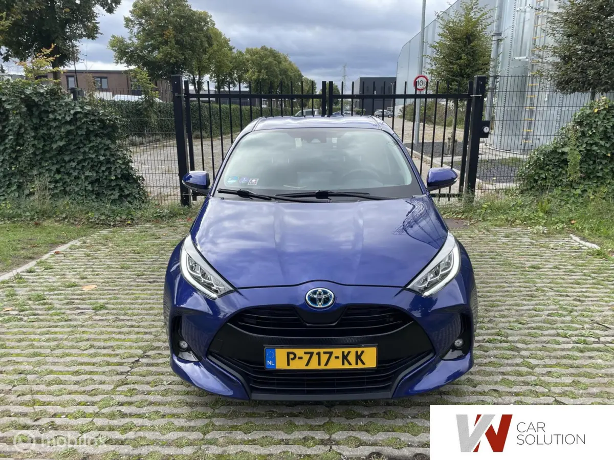 1.5 Hybrid Business Plus NL AUTO 1ste EIG CARPLAY