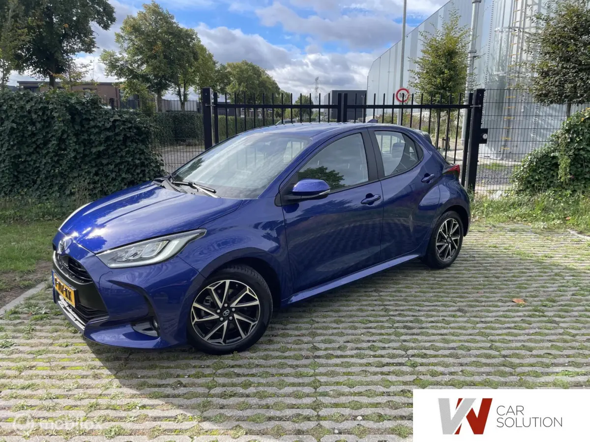 1.5 Hybrid Business Plus NL AUTO 1ste EIG CARPLAY